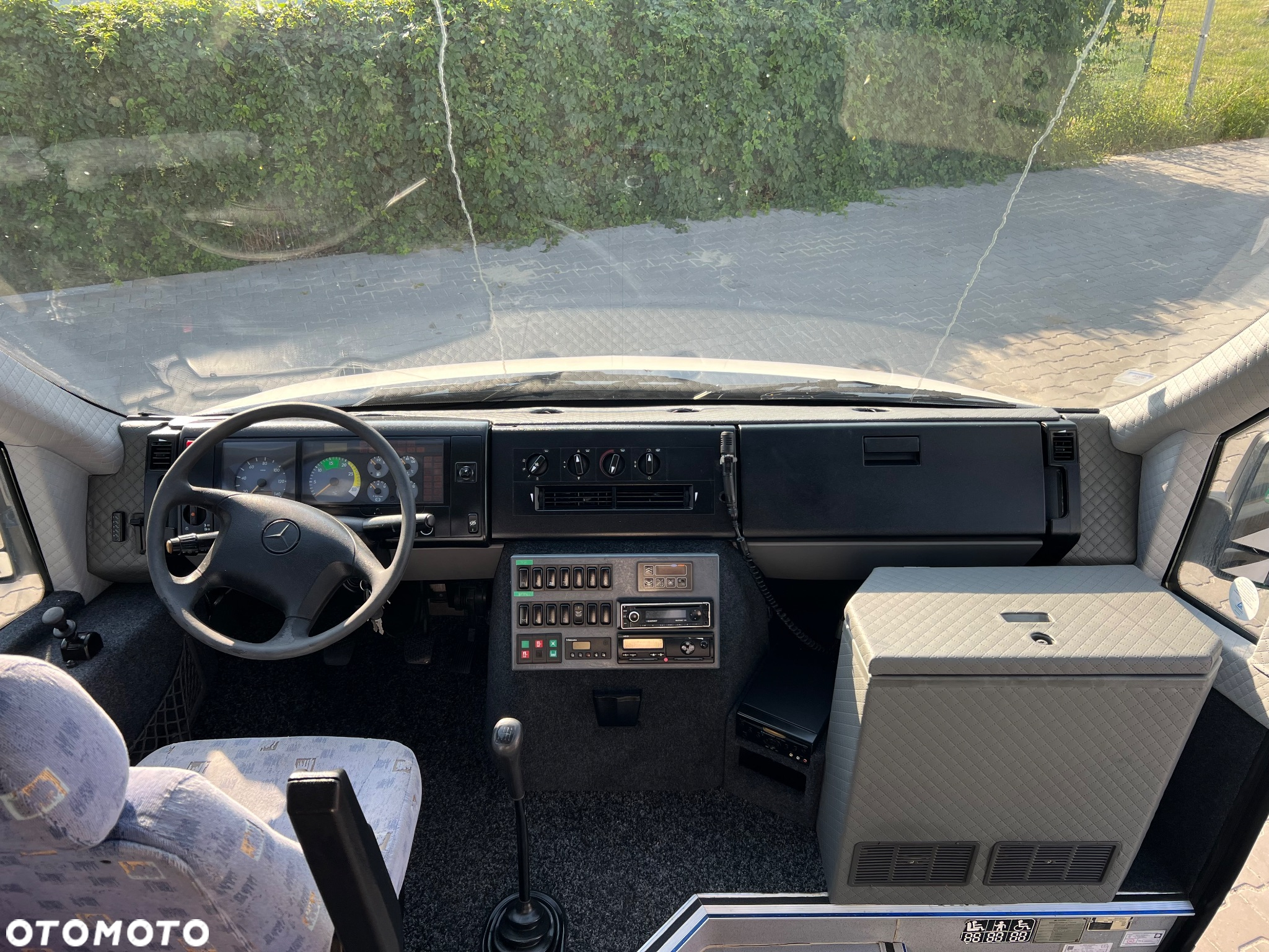 Mercedes-Benz Vario 818 - 15