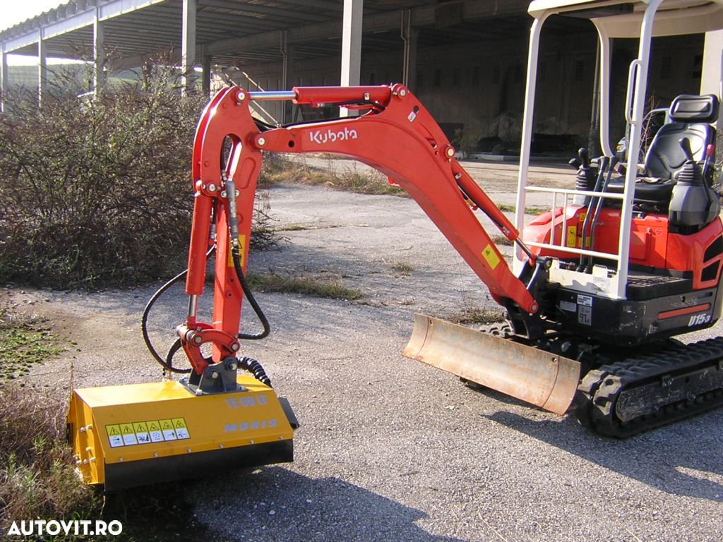 Tocator hidraulic pentru resturi vegetale FEMAC model T3 70 - 4