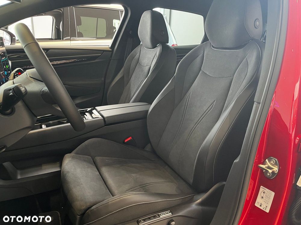 Volkswagen ID.7 - 10