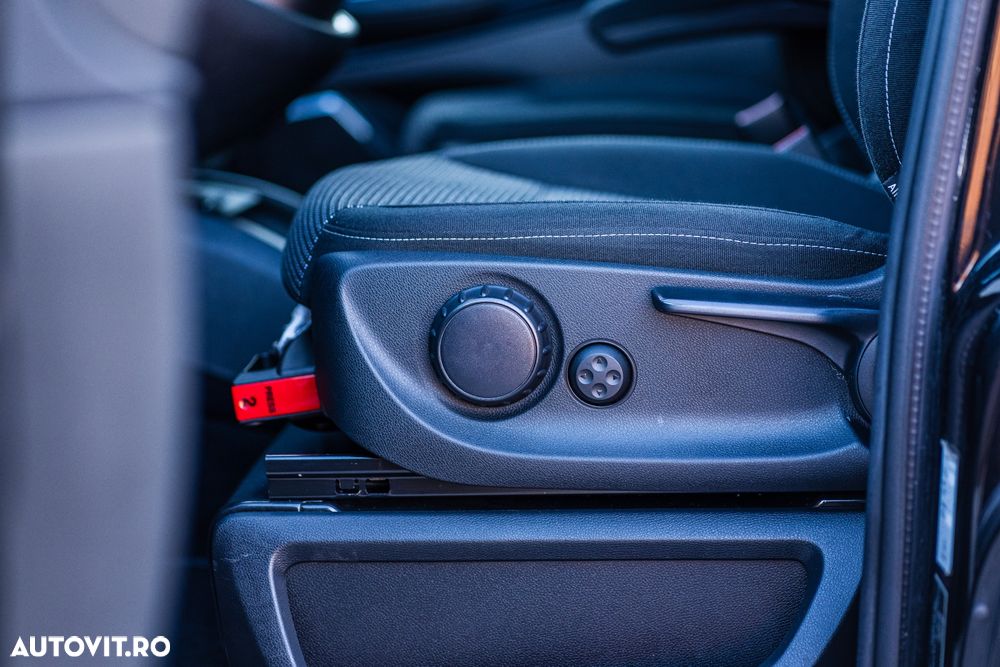 Mercedes-Benz V - 30