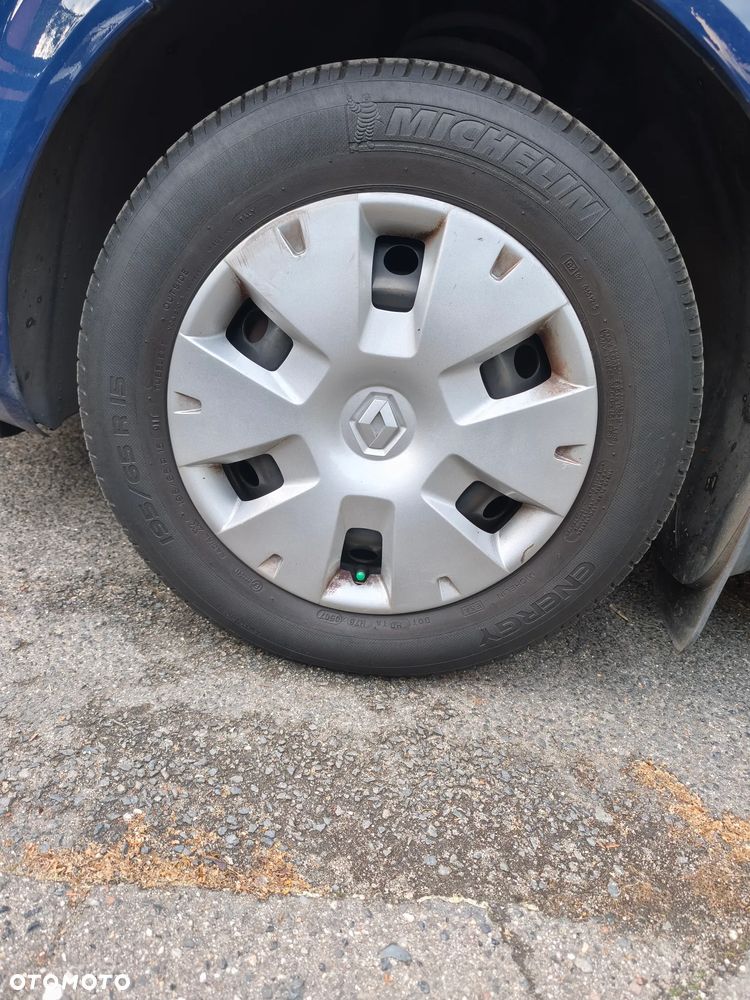 Renault Scenic 1.5 dCi Authentique - 13