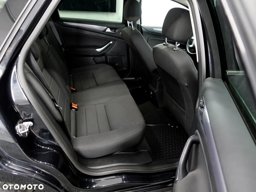 Ford Mondeo 2.0 TDCi Titanium - 9