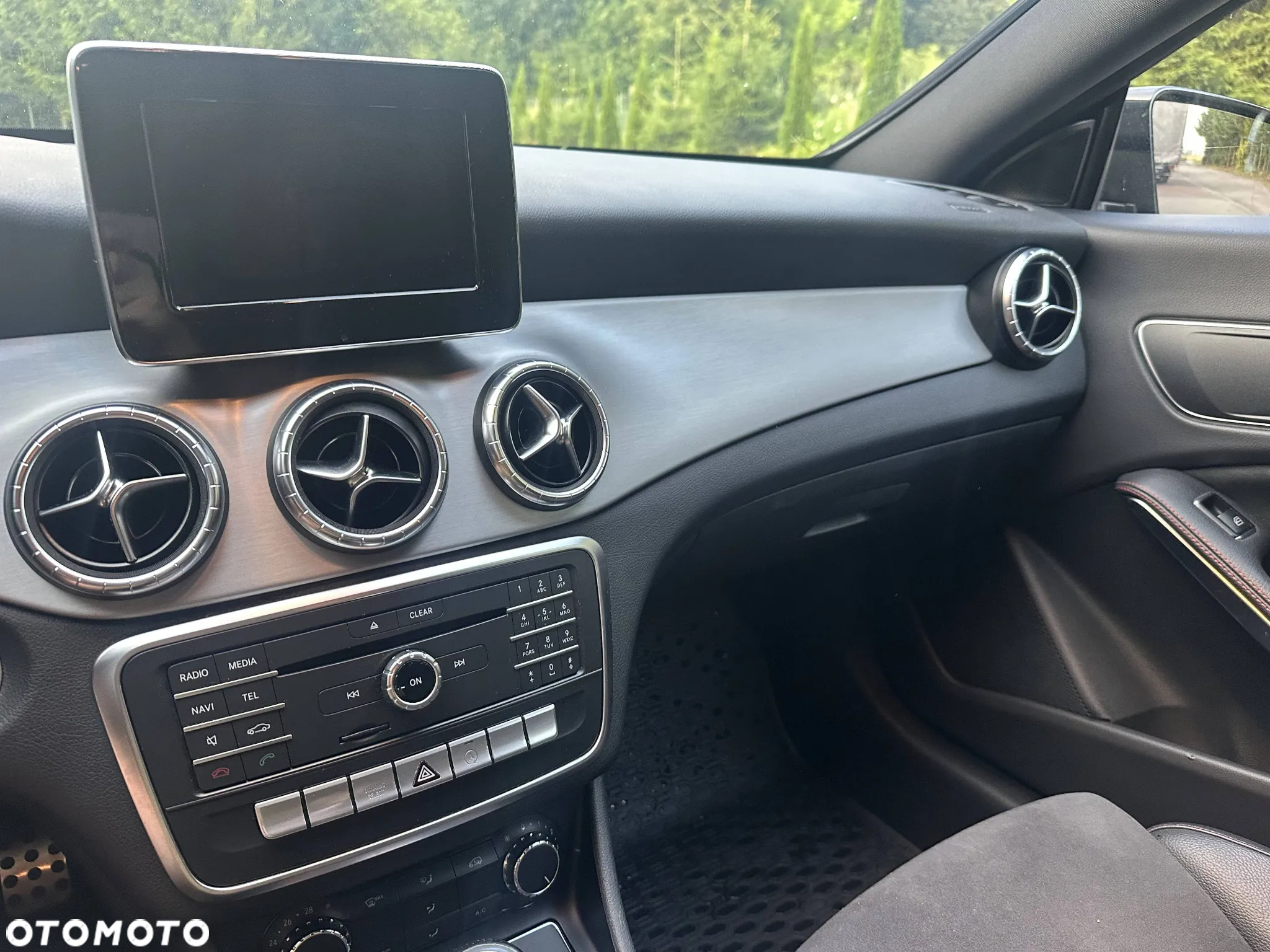 Mercedes-Benz CLA 200 (CDI) d AMG Line - 17