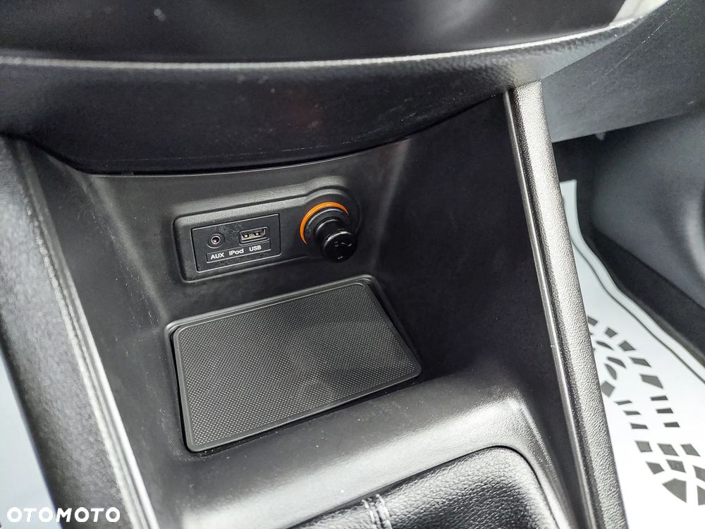 Kia Venga 1.6 CVVT Titanium Collection - 26