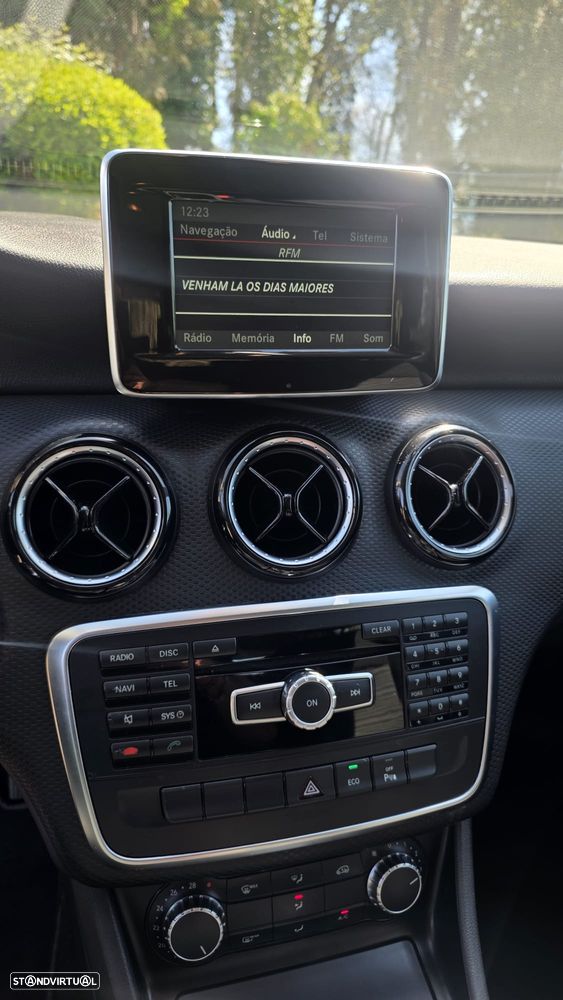 Mercedes-Benz A 180 CDI (BlueEFFICIENCY) - 14