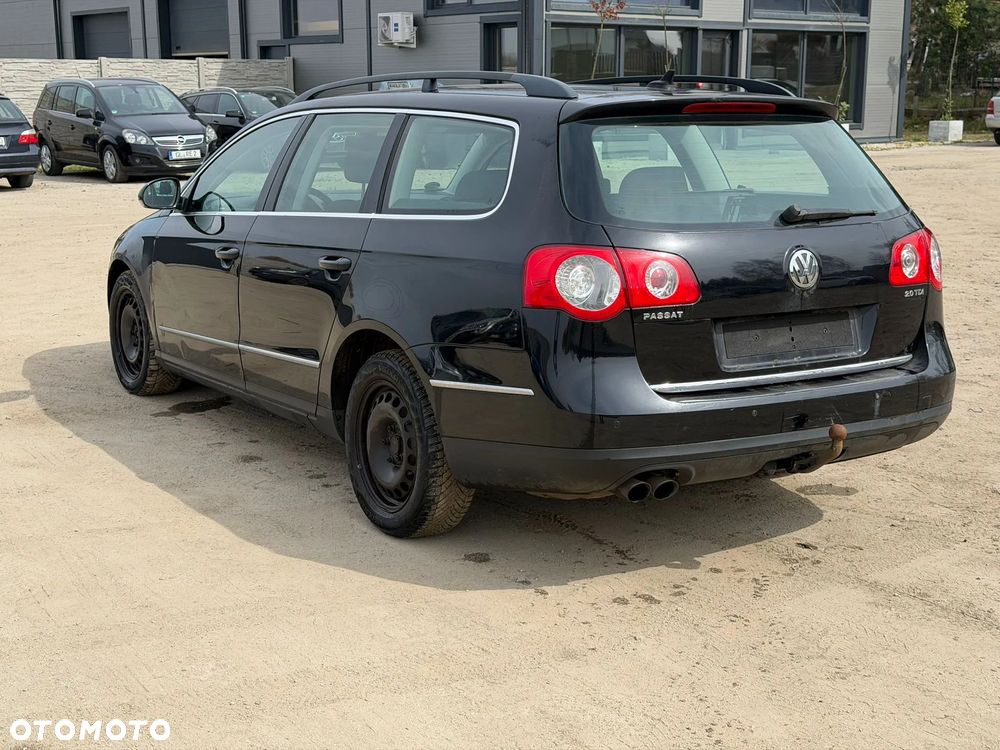 Volkswagen Passat 2.0 TDI Highline DSG - 5