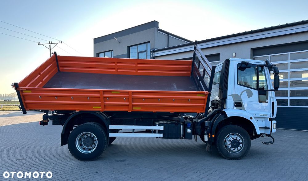 Iveco EUROCARGO 150E28 E6 - 11