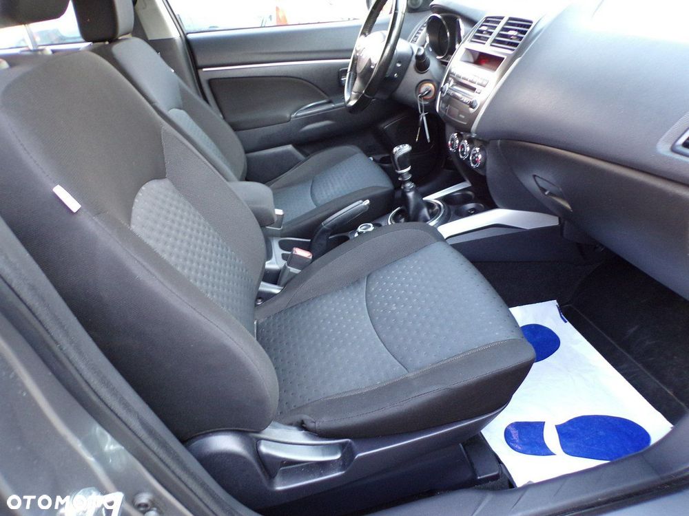 Mitsubishi ASX - 27