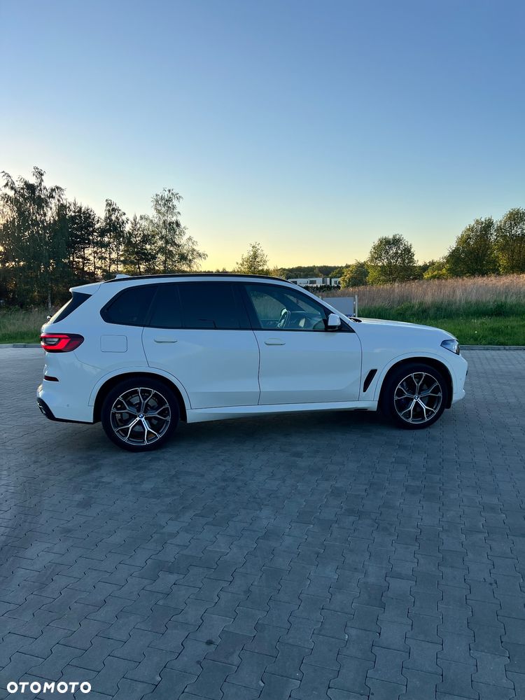 BMW X5 xDrive40d mHEV sport - 23