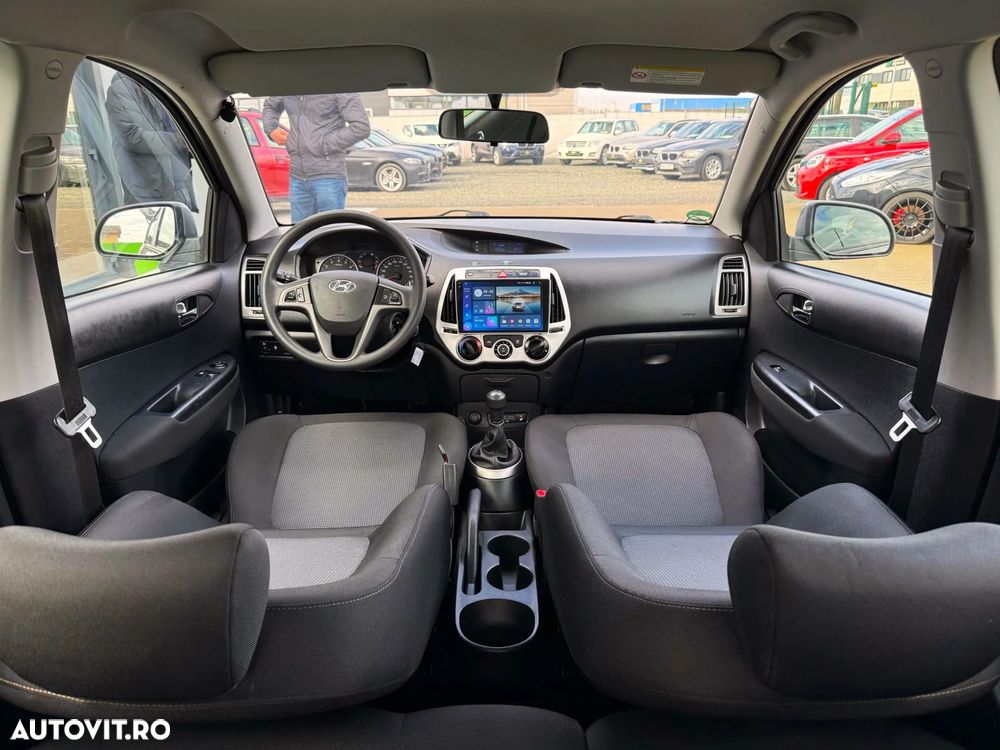 Hyundai i20 1.2 Trend - 22