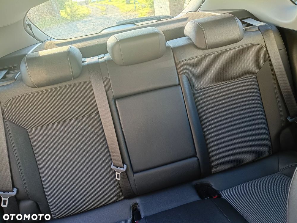 Opel Astra 1.4 T Cosmo - 11