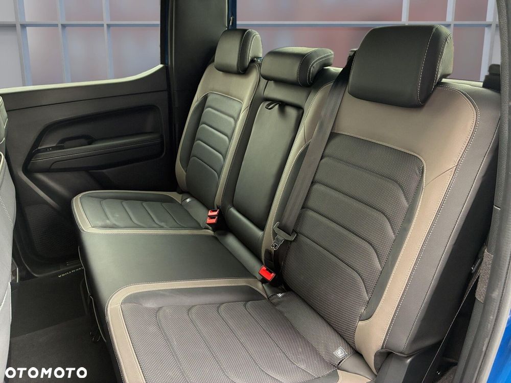 Volkswagen Amarok - 16