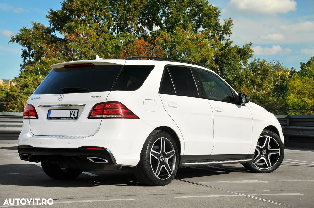 Mercedes-Benz GLE 250 d 4MATIC 9G-TRONIC AMG Line - 4