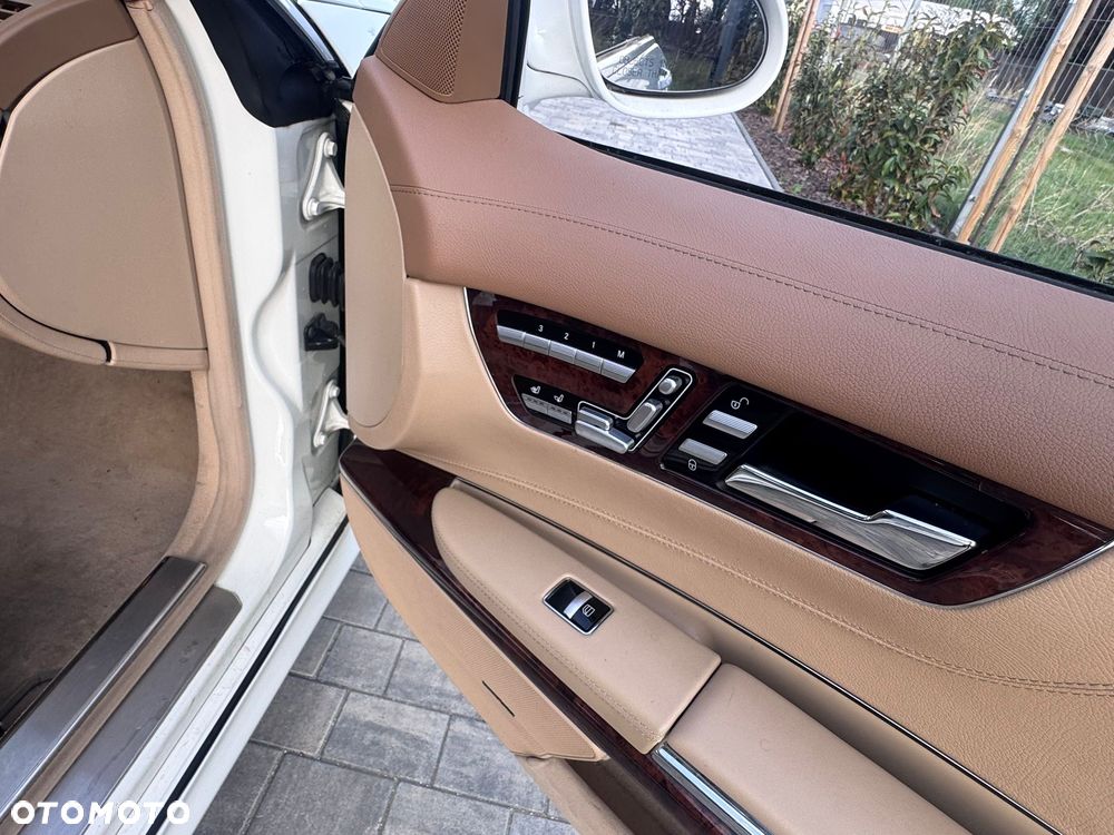 Mercedes-Benz CL 63 AMG - 32