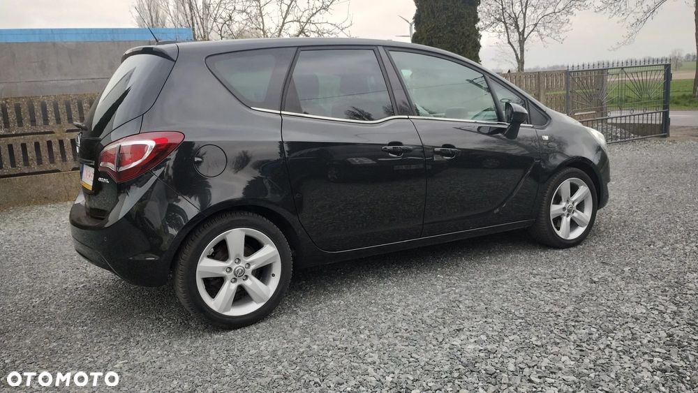 Opel Meriva 1.6 CDTI Cosmo S&S - 2