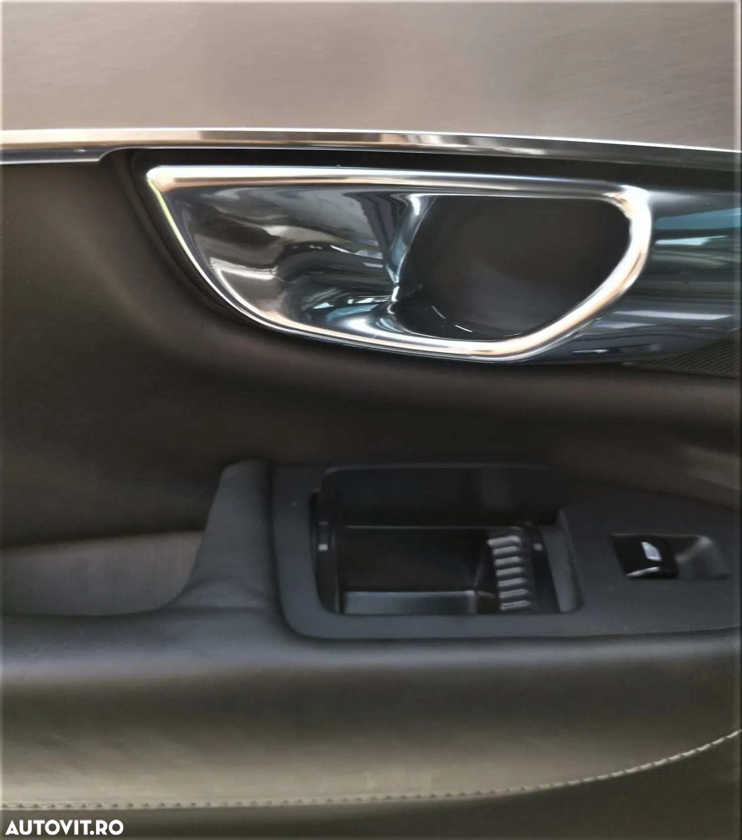 Volvo XC 90 D5 AWD Geartronic Momentum - 21