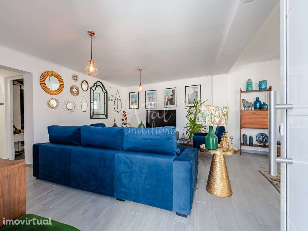 Moradia na Charneca da Caparica com cachet única no mercado - Grande imagem: 2/55