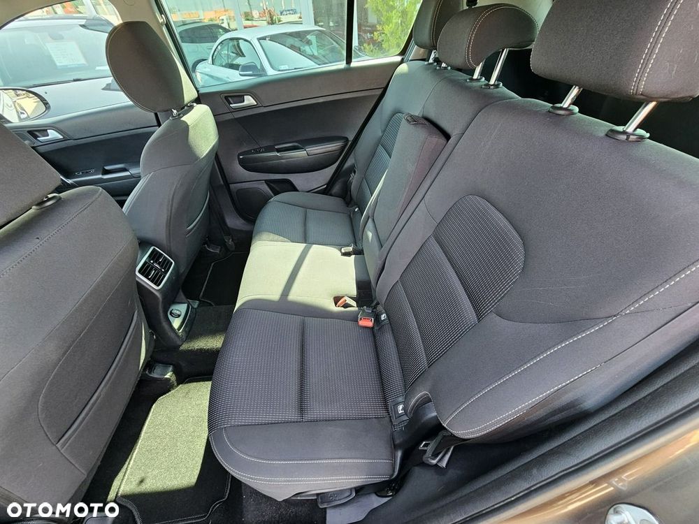 Kia Sportage 2.0 CRDI Business Line 4WD - 37