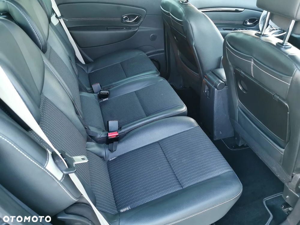 Renault Scenic Energy dCi 110 S&S Bose Edition - 11