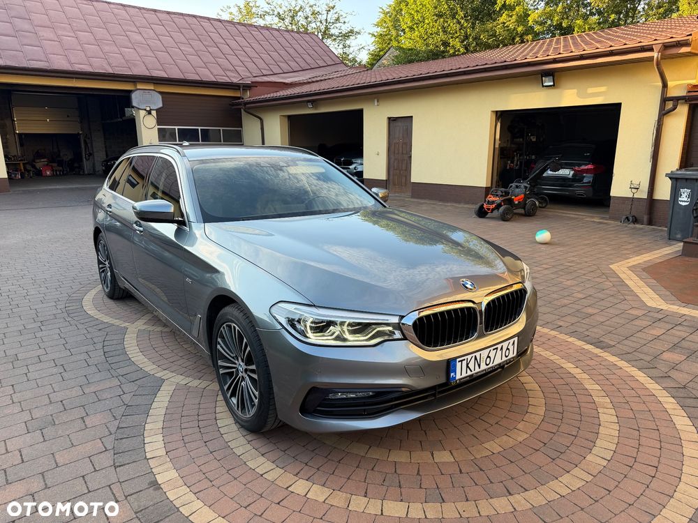BMW Seria 5 520d Sport Line sport - 5