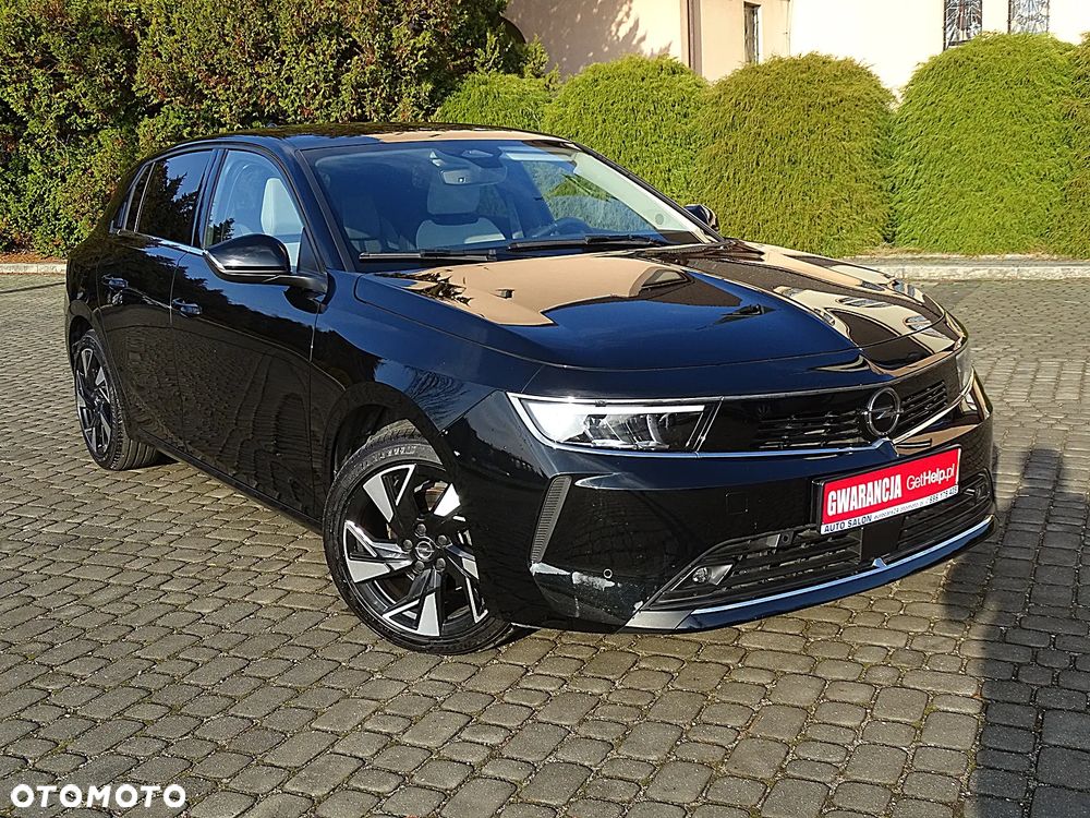 Opel Astra 1.2 Turbo GS - 18