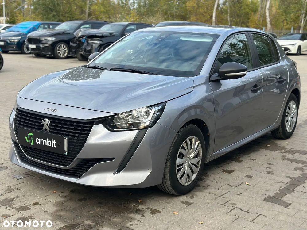 Peugeot 208 - 3