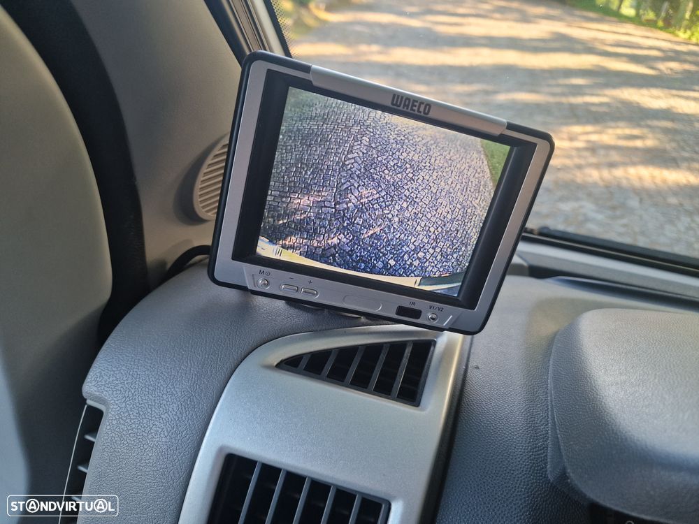 Laika Kreos 3010 cama transversal garagem grande - 37