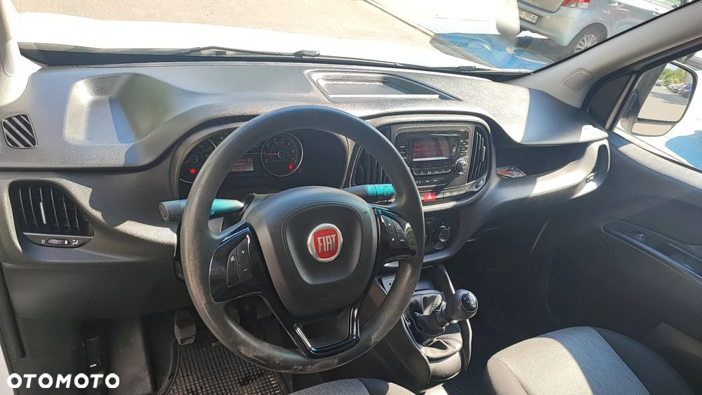 Fiat Doblo - 32