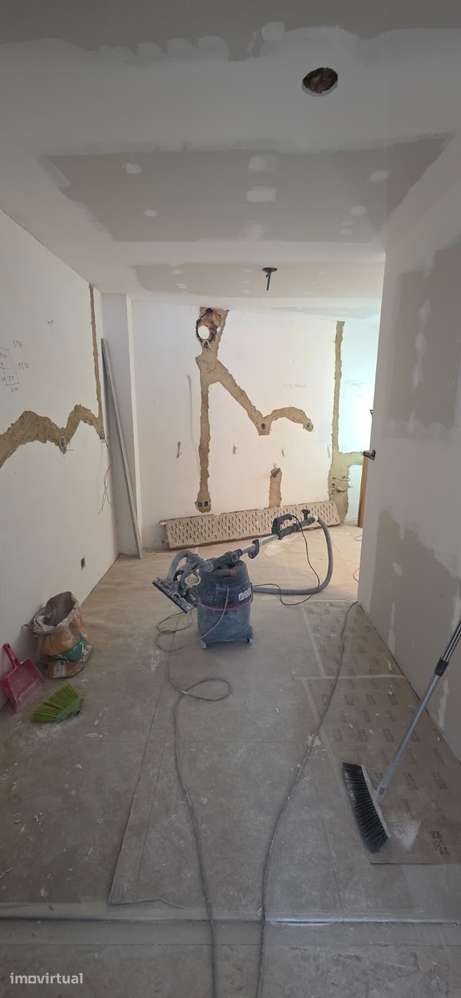 Apartamento T0 para venda no centro de Esgueira - Grande imagem: 5/7