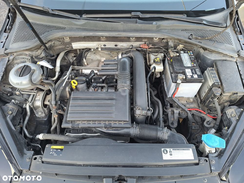 Volkswagen Golf - 17