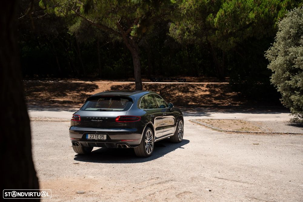 Porsche Macan Turbo - 6