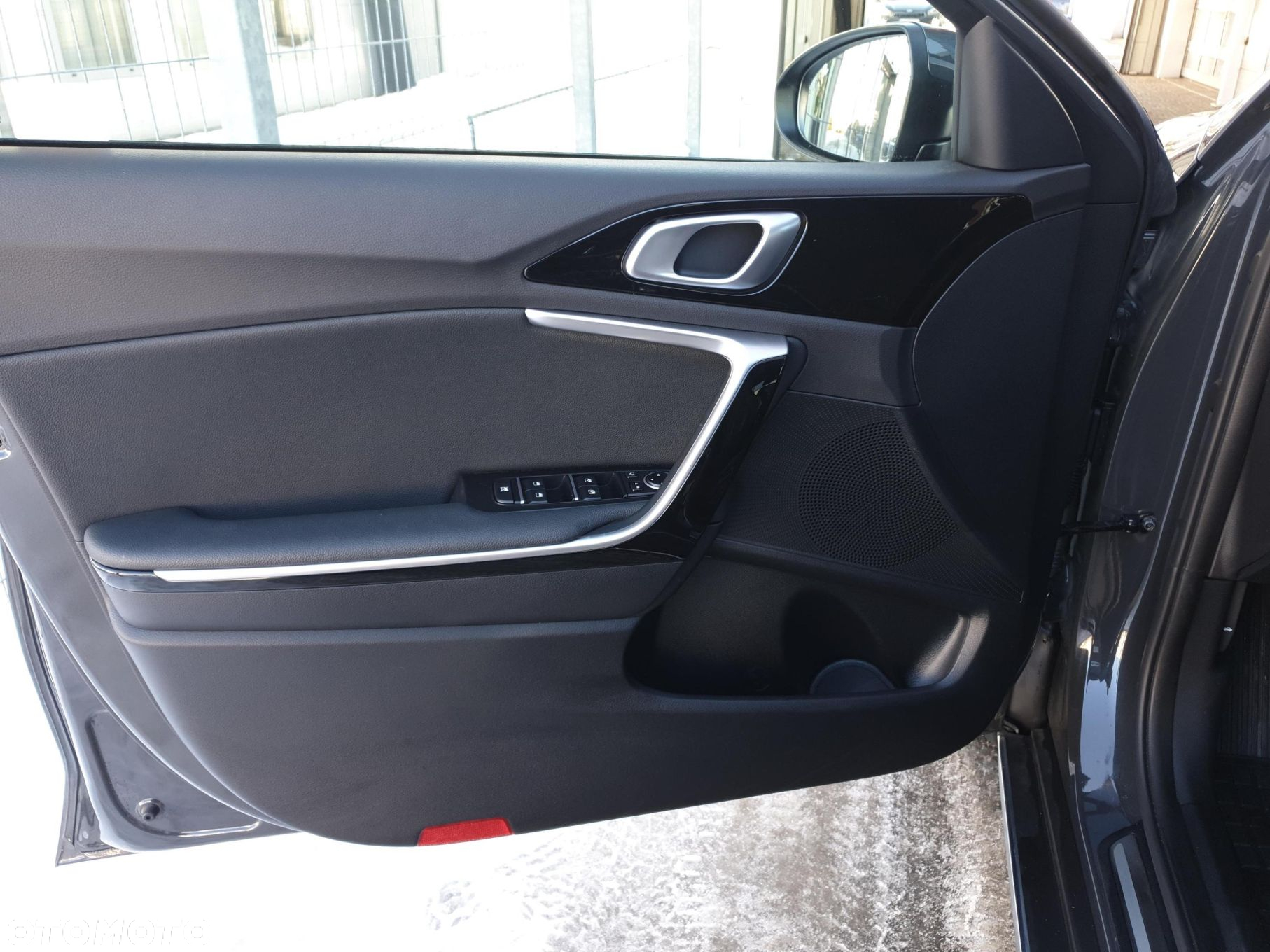 Kia XCeed 1.6 GDI PHEV Business Line DCT - 3