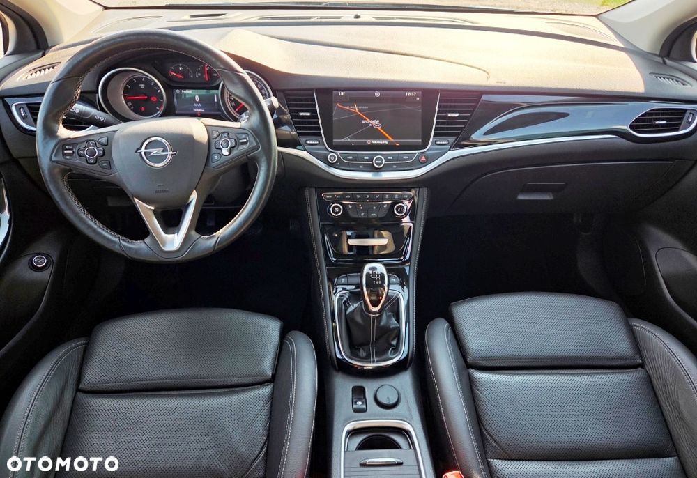 Opel Astra 1.6 Turbo Start/Stop Innovation - 33