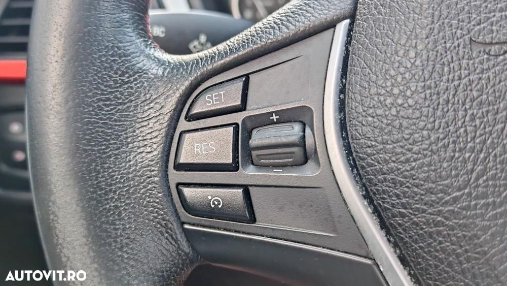 BMW Seria 3 - 25