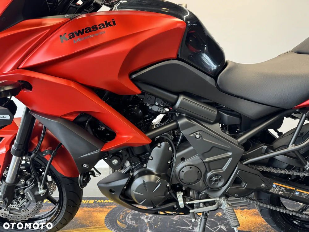 Kawasaki Versys 650 - 22