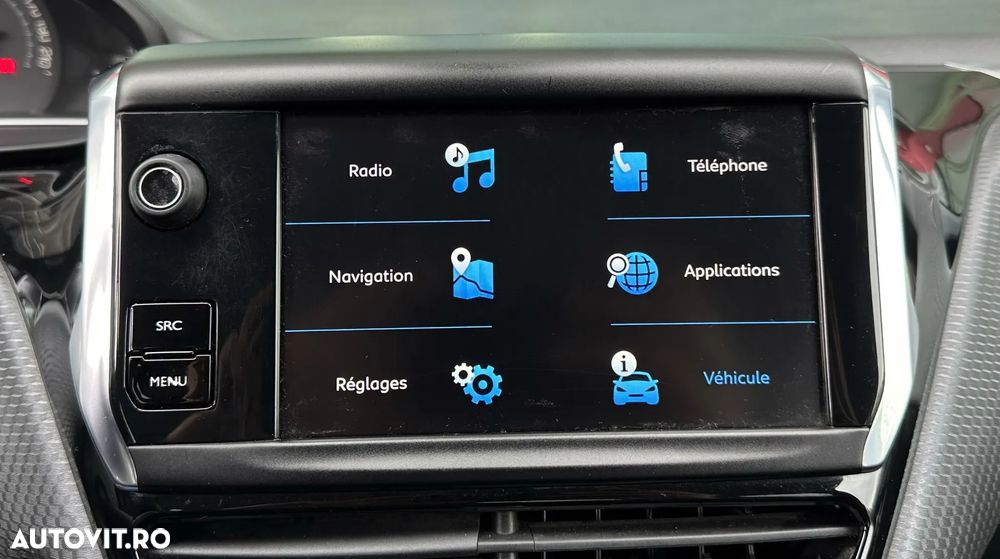 Peugeot 2008 - 14