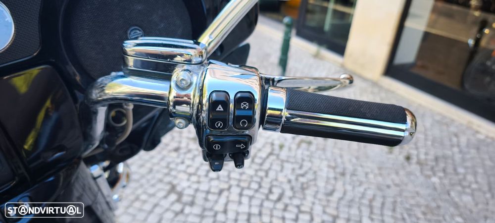 Harley-Davidson Tour Electra Glide Ultra Limited CVO - 8