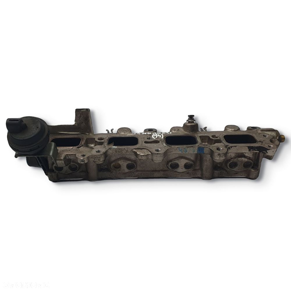 LISTWA WTRYSKOWA VW Golf V 1.6 FSI GK00266 - 2