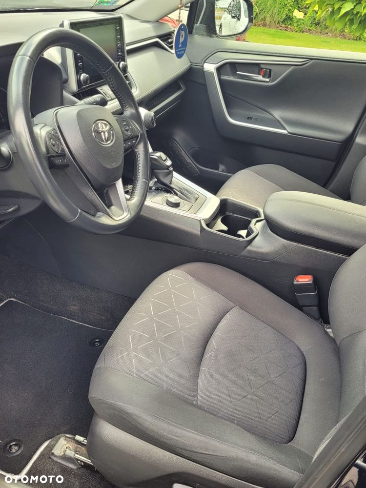 Toyota RAV4 - 13