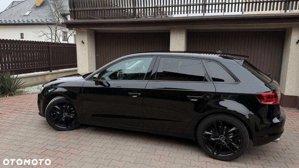 Audi A3 Sportback - 4