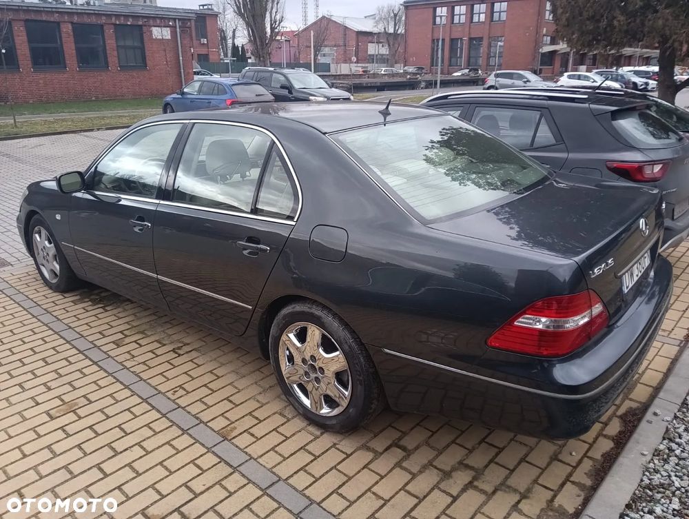 Lexus LS Comfort - 6