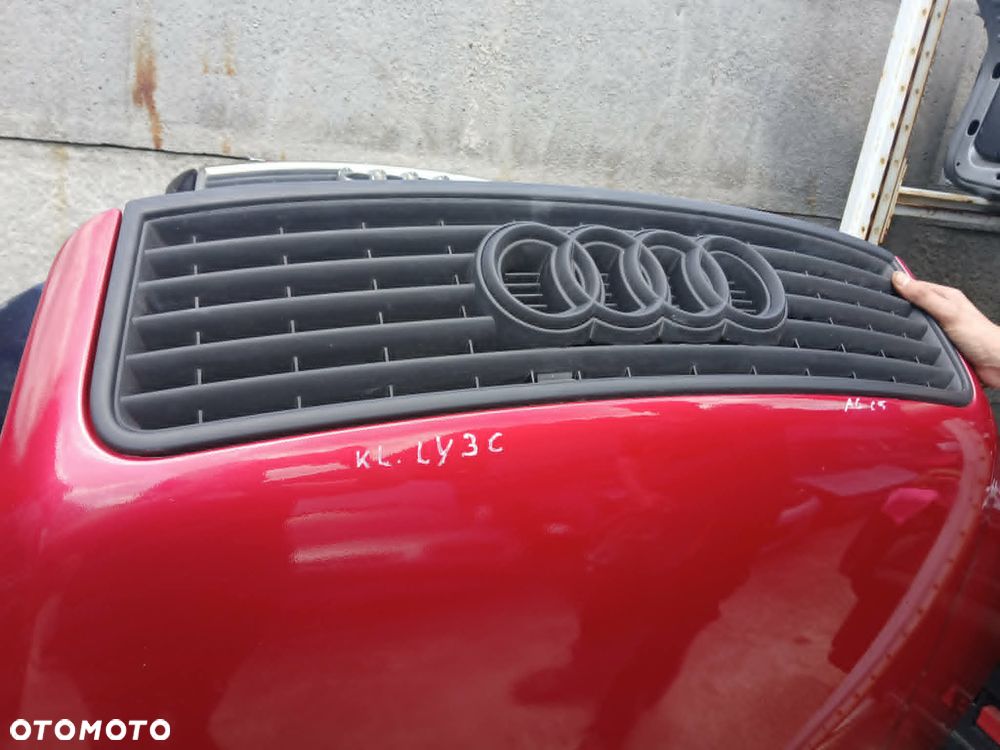 Audi A6 C5 Lift maska kod lakieru LY3C - 4