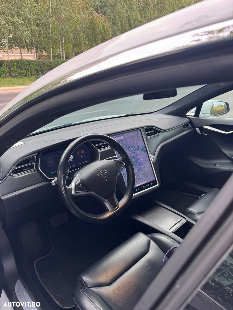 Tesla Model S Standard Reichweite - 8