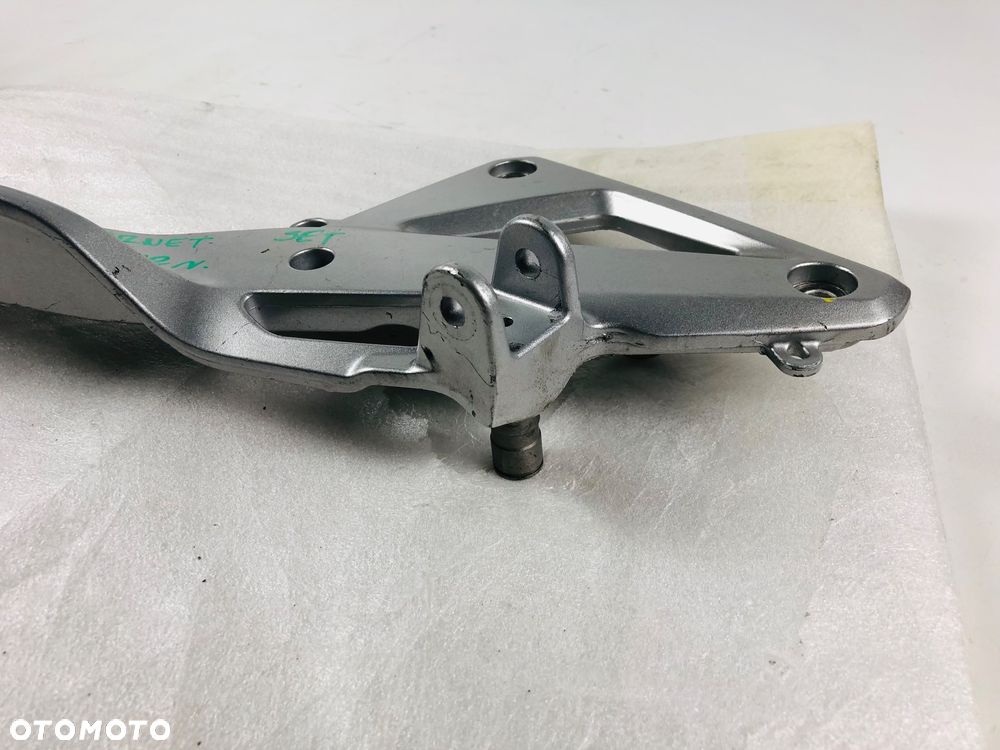 Honda Hornet 600 09-12 set podnóżek prawy - 4