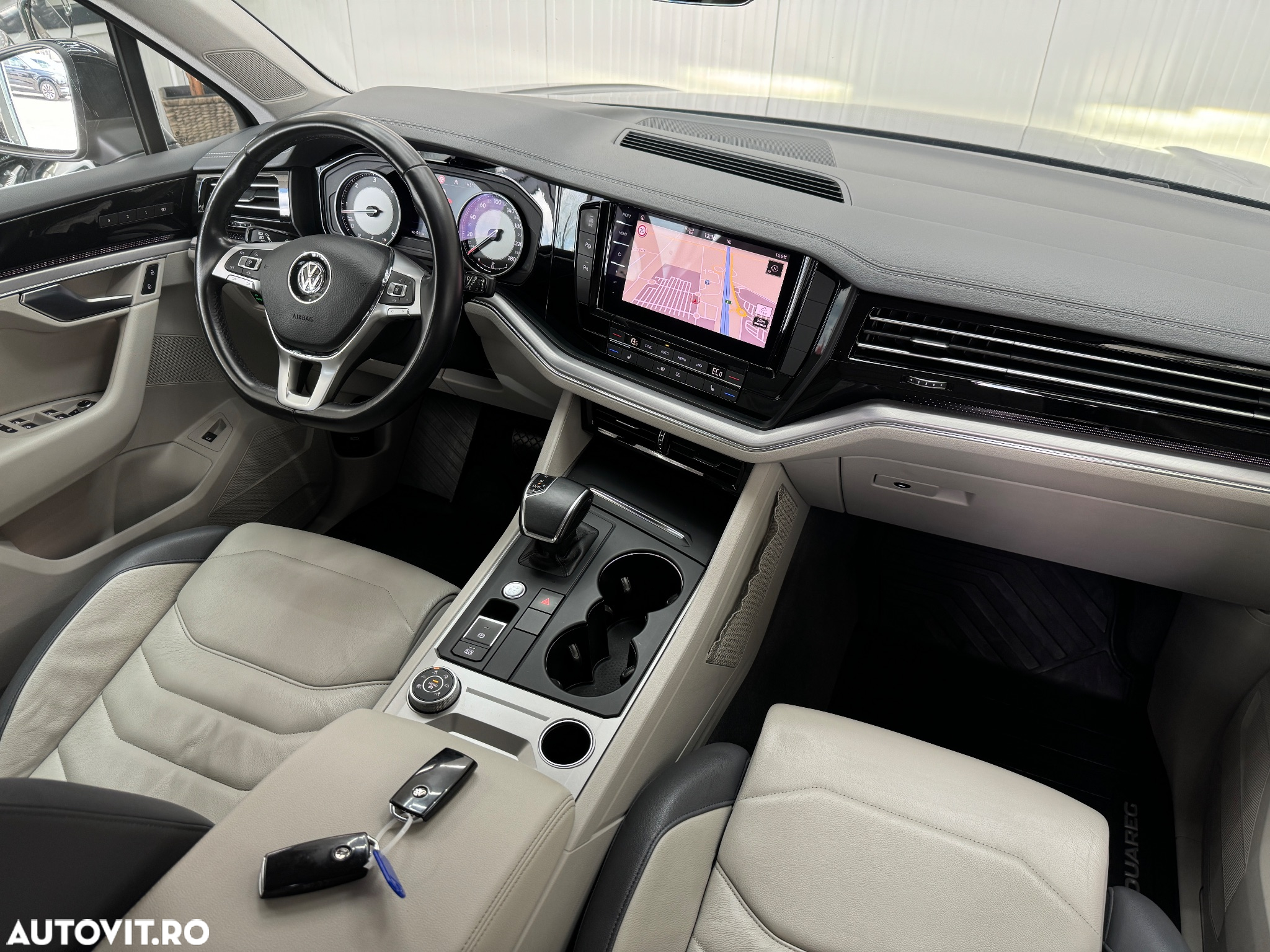 Volkswagen Touareg V6 TDI Elegance - 22