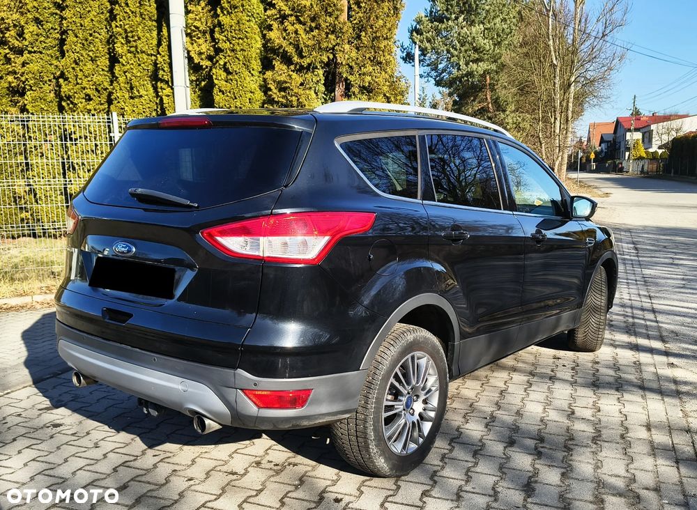 Ford Kuga 2.0 TDCi 2x4 Titanium - 6