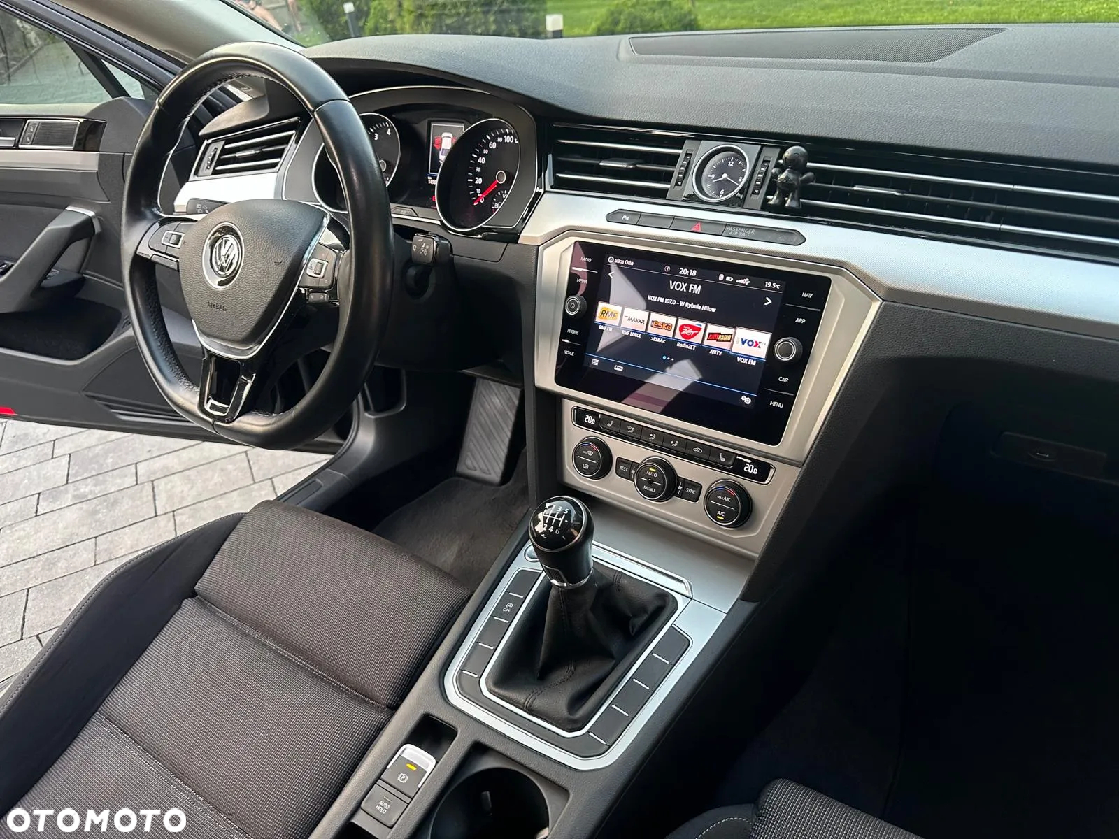 Volkswagen Passat 1.4 TSI BMT ACT Highline - 27