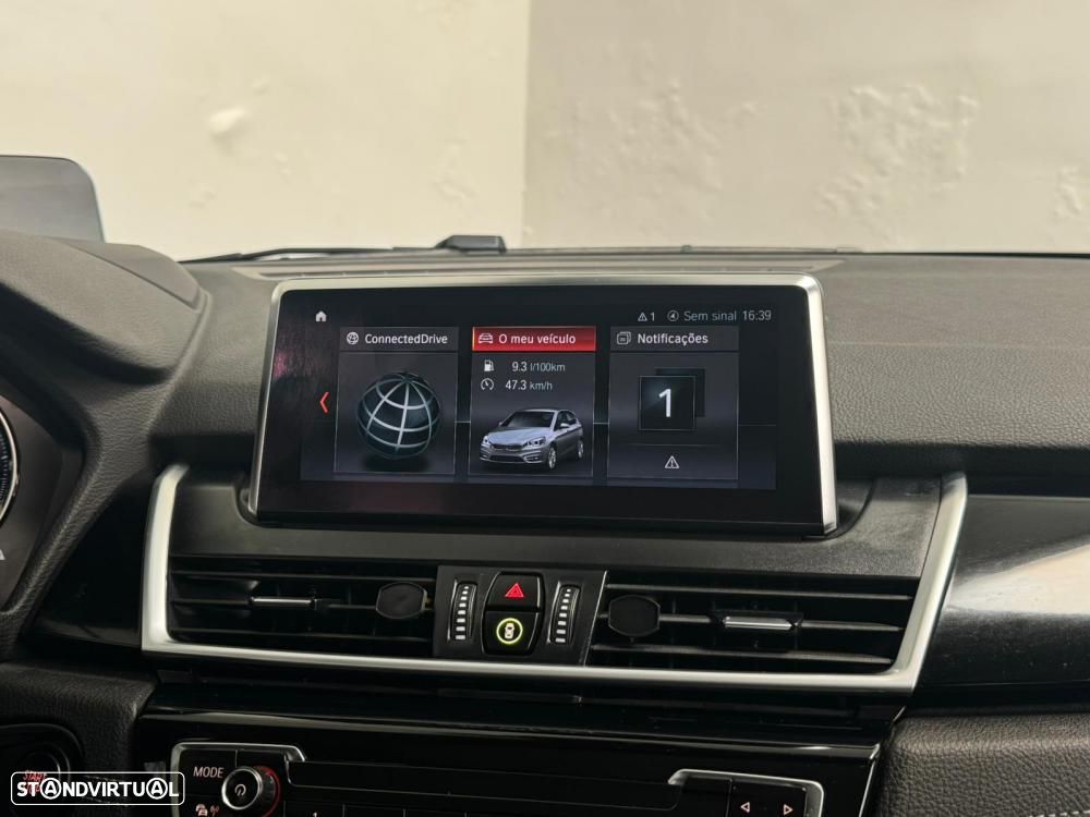 BMW 225xe Active Tourer Line Luxury - 39