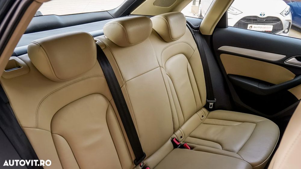 Audi Q3 2.0 TDI Quattro Stronic Sport - 27