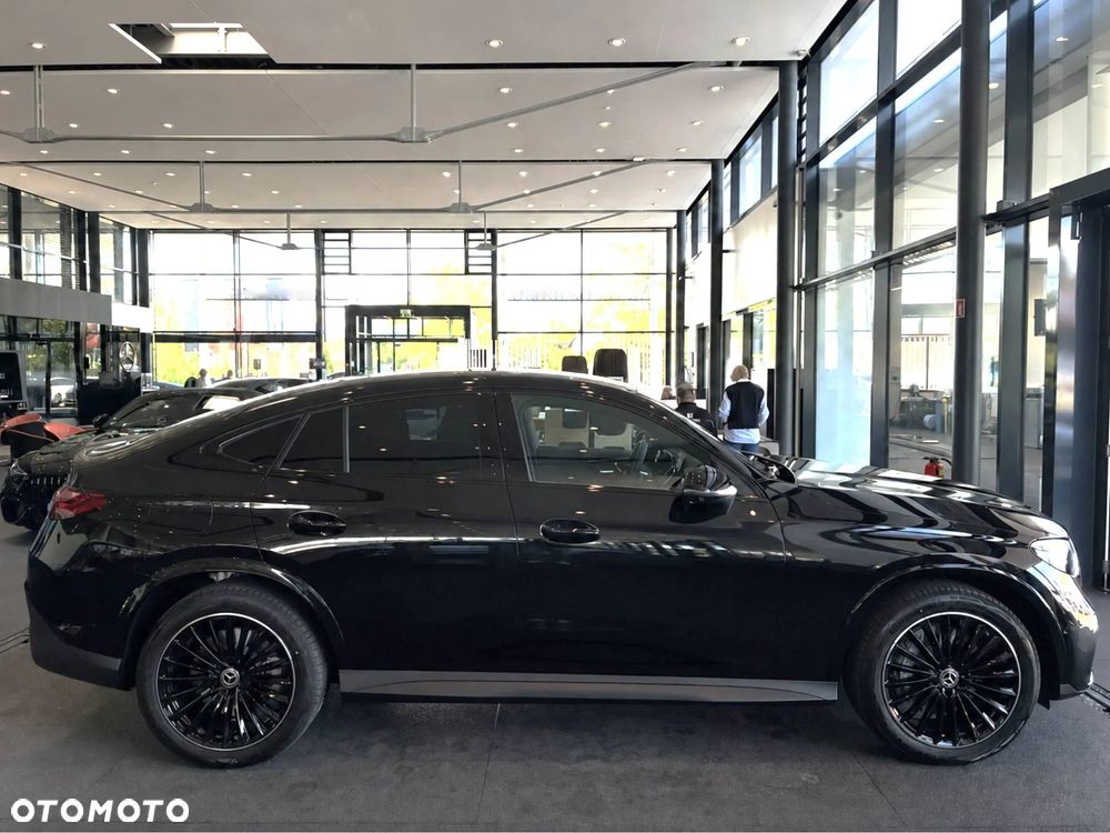 Mercedes-Benz GLC 300 mHEV 4-Matic AMG Line - 2